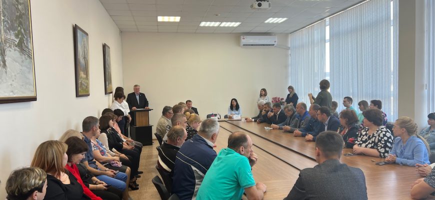 45 работников Барнаульского завода мехпрессов получили награды